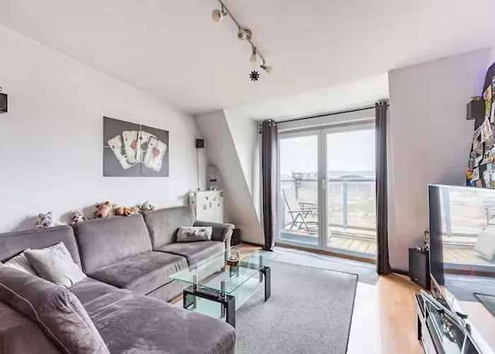 Wolfsbau - Privatzimmer Direkt Im Zentrum, Hbf, Arena, Zoo
